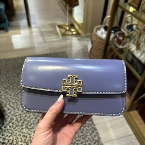 NWT TORY BURCHBRITTEN SMOOTH CHAIN WALLET W. WRISTLET141071